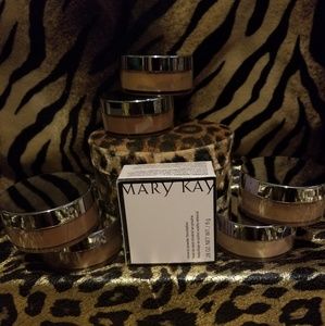 Mineral Powder Foundation

$15/each